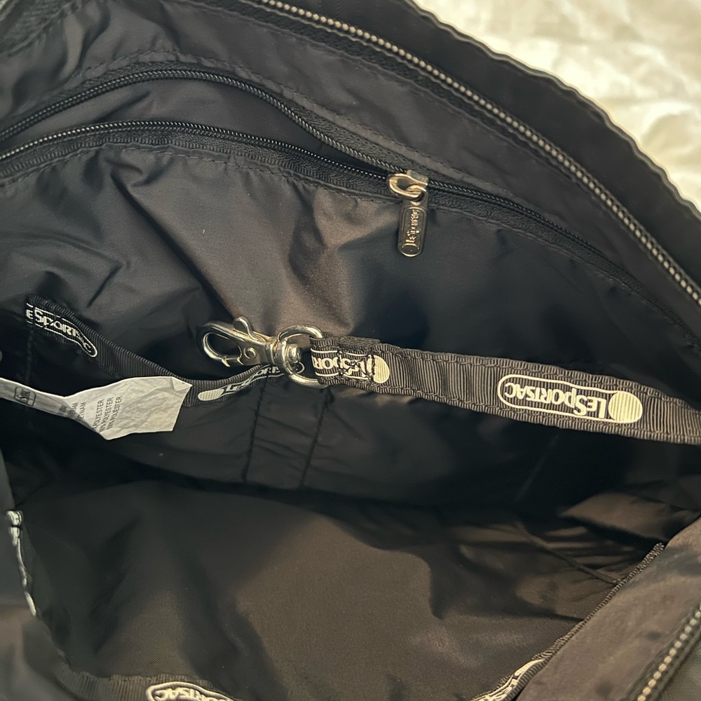 Lesportsac Madison Nylon Crossbody Black Bag - Picture 11 of 11
